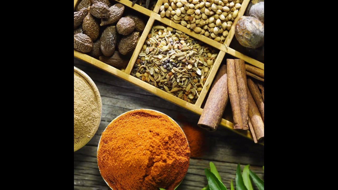 Organizing your condiments = faster meals, less waste, and a happier fridge! 