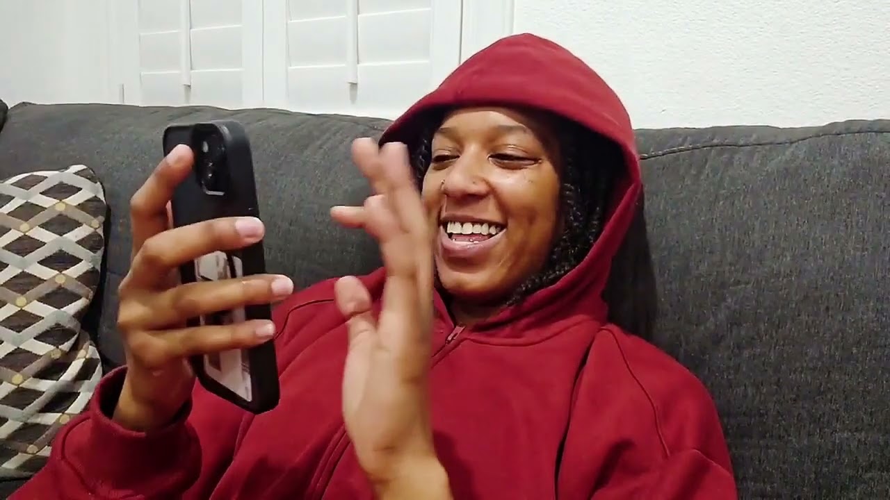 NAYAH LIVE: Мама Рины сказала мне, что любит меня… Вот так я провела свое первое Рождество с ними!