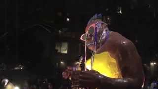 Throwing Mardi Gras Beads @ Mamma & Papa Kong ~ 2015 Bacchus