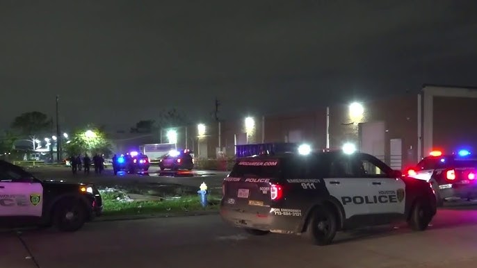 Houston police officer shot several times by burglary suspect; suspect dies  after shootout with ... - YouTube