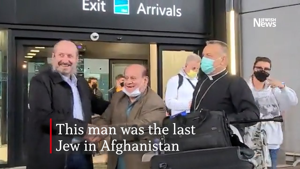 Afghanistan's last Jew lands in Istanbul after a month in Pakistan