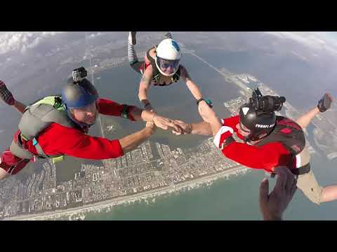 Skydiving Santas @ The Cocoa Beach Pier world record santa skydive | ®Air Sports Parachute Team