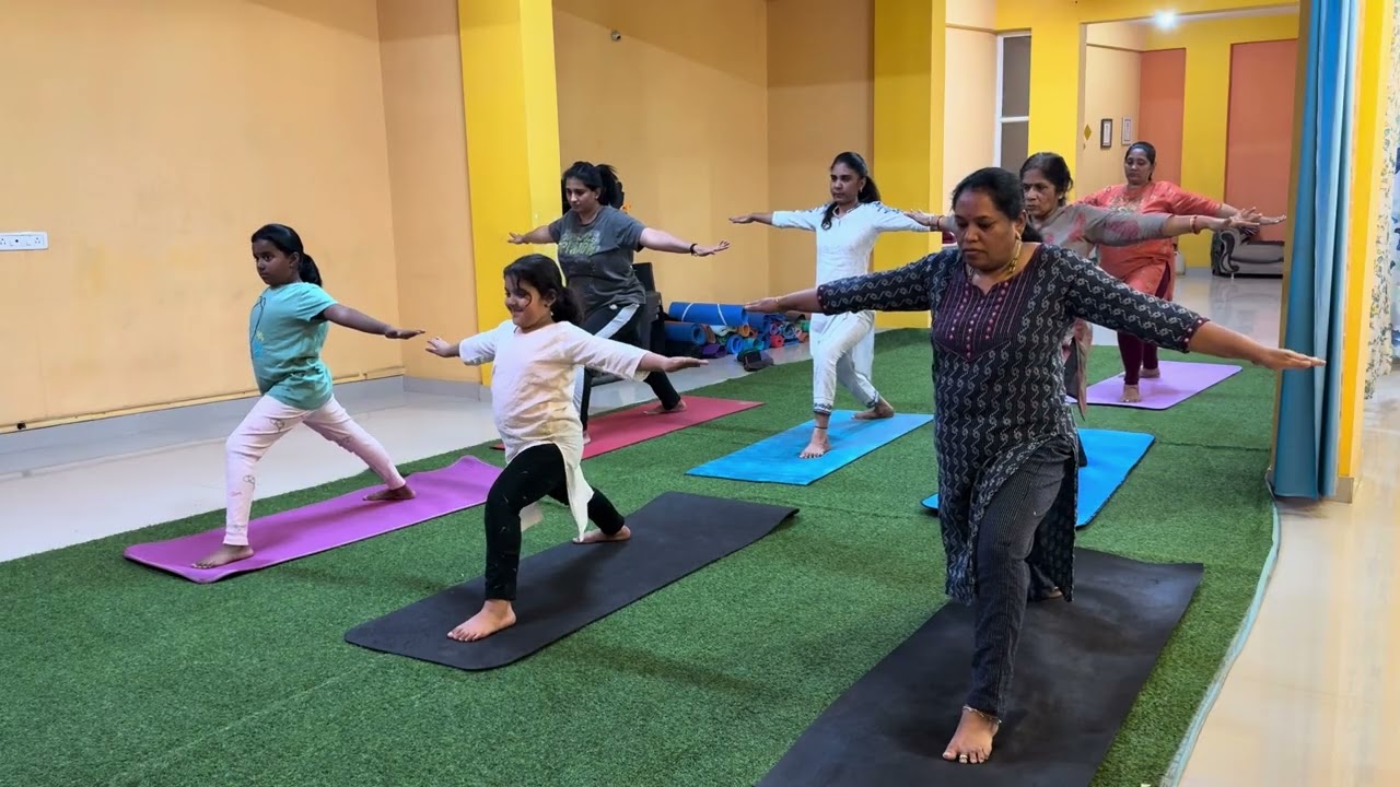 🧘‍♀️Daily Standing Yoga for Women | Strong Body & Calm Mind#dailyyoga #yogaindia #workoutathome 