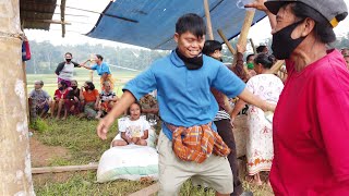 Tik Tokan dengan bunyi Lesung Penumbuk padi