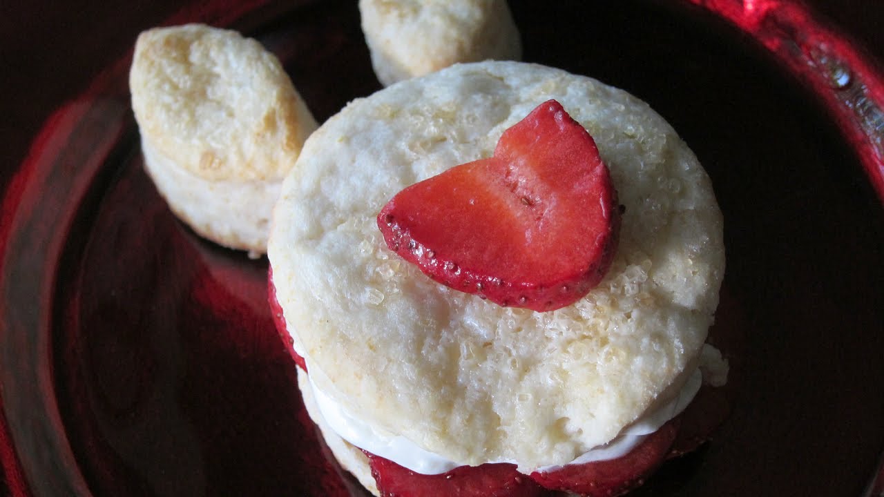How to Make Strawberry Shortcake | Hilah Cooking