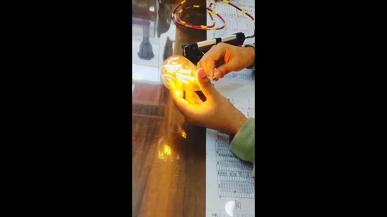Vintage Antique LED Light Bulb Made In India 4 Watt Filament GOLDEN Yellow Color E27 Base