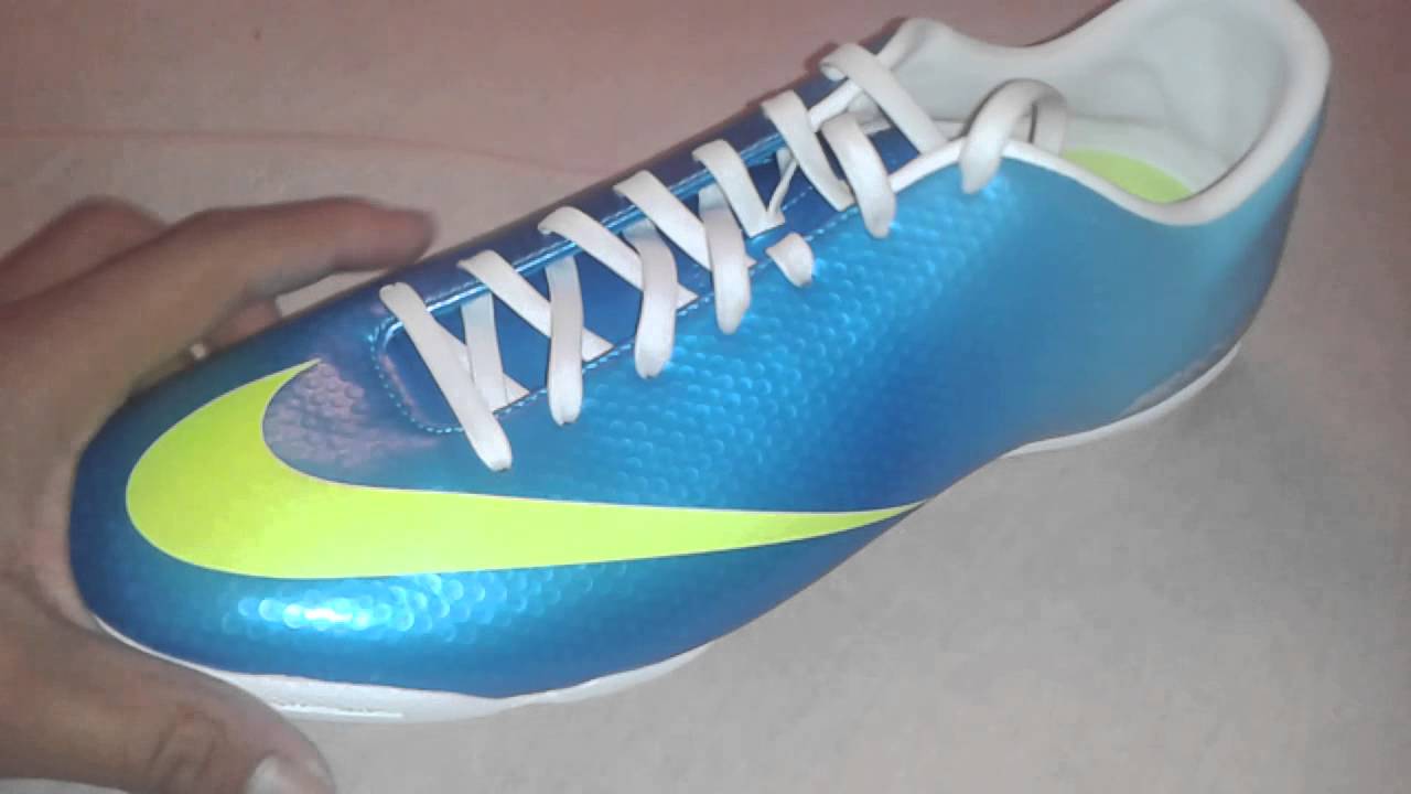 nike mercurial victory touch