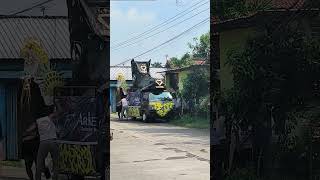 Brewog  Tjap Jotos Ready At Carnival Plososari Mojokerto