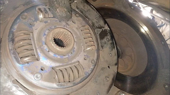 Isuzu #4JA1 Clutch Disc Replacement
