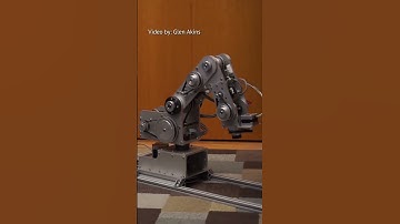 Homebrew Five Axis Robot Arm — First Coordinated Moves