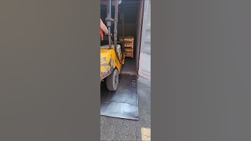 HOW TO LOAD GRANITE BOXES IN CONTAINER #granite #shorts  #loading #viral #subscribe #youtubeshorts