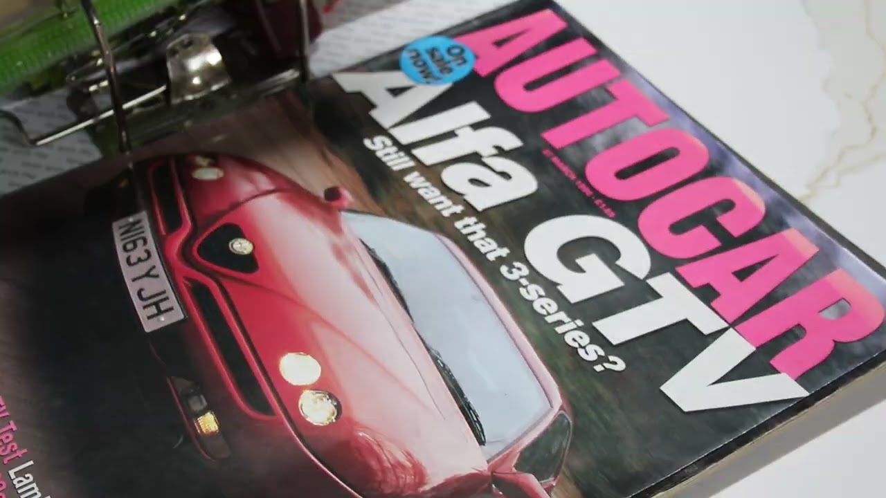 ALFA ROMEO GTV 2.0 TS 16V de 1998 - ROUGE PROTEO 195 au 1/18 de MITICA