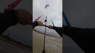 kiteloop on the Harlem peak 8m #kitesurfing #harlempeak #unitywatersports