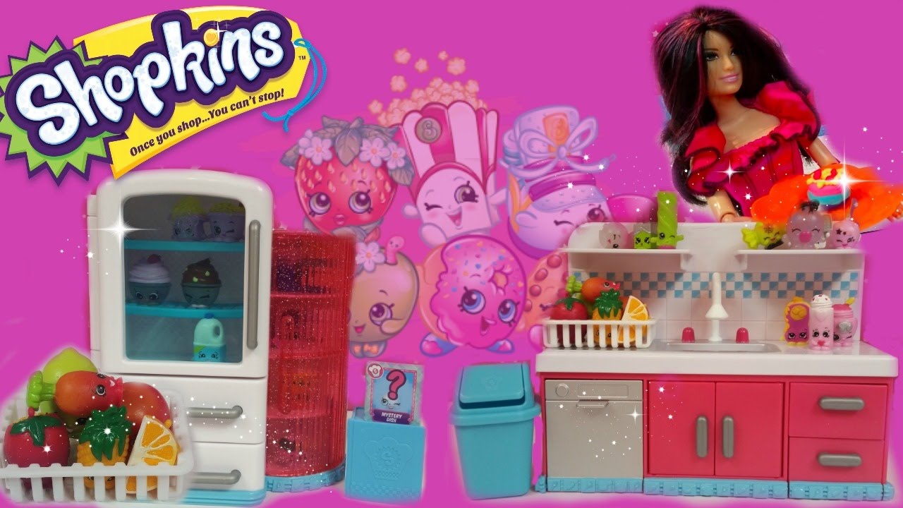 SHOPKINS SKIT! BARBIE PLAYS WITH CHEF CLUB PLAY SETS! nice n icy fridge/sparkly clean washer