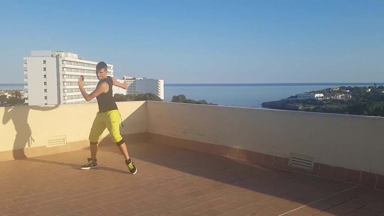 ZUMBA - Bachata Ely Every Time We Touch