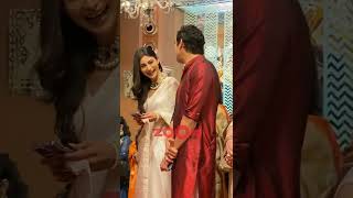 Mouni Roy & Ayan Mukerji chat during Durga Puja celebration #shorts #mouniroy