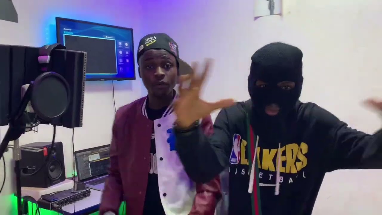 c'est Gun play LRDR G LE Roi Du Rap G 💯