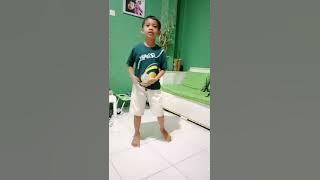 Tugas karaoke lagu Jawa 'perangane awak'