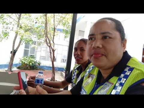 TIMOR LESTE WOMAN POLICE||POLWAN TIMOR LESTE LANTAS