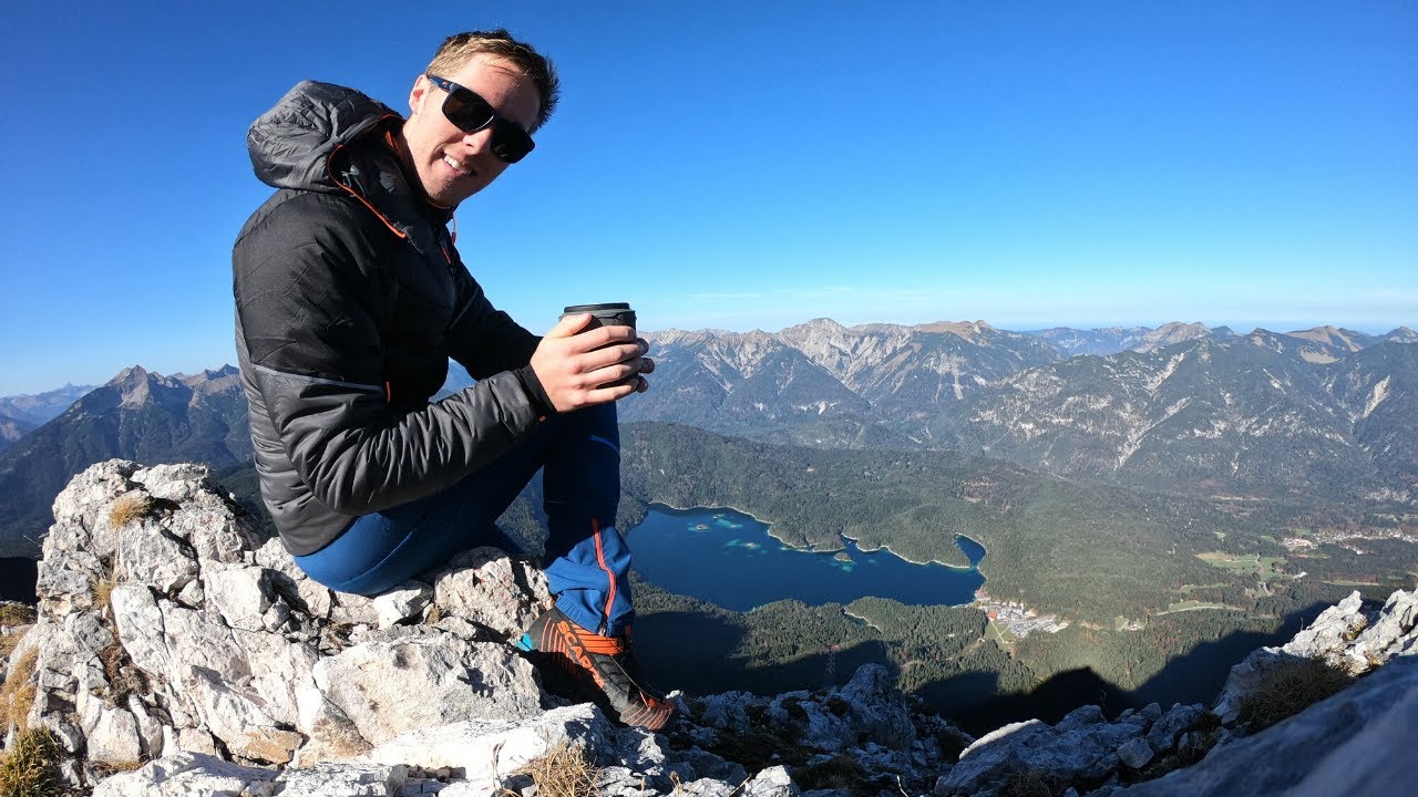 BERGTOUR // Der schönste Brotzeitplatz in Bayern ! RIFFELSPITZE mit Blick auf den Eibsee & München