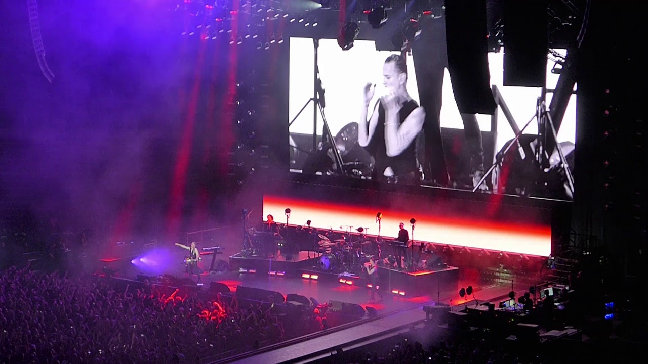 wholesale purses near me