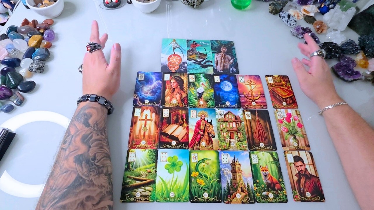 ✨O Que Está Para Acontecer Entre Você e Ele(a)? Essa Pessoa Vai Te Procurar Para Uma Reconciliação?🔥