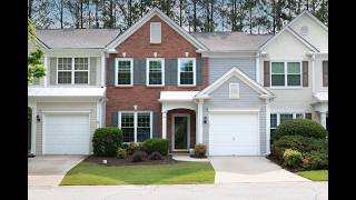 $380,00 for Quaint Townhouse Near the Hustle of Vinings & Smyrna Village