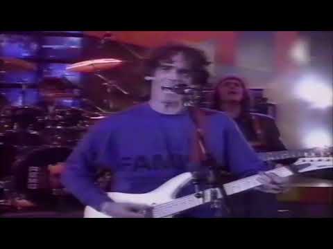 Spinetta Seguir Viviendo Sin Tu Amor Video ( Ezzecko Difusiones )