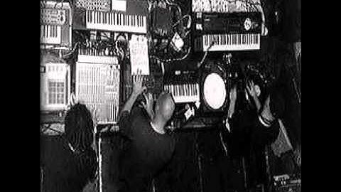 I-F vs Alden Tyrell featuring Dj Overdose - Space Invaders are Smoking Grass