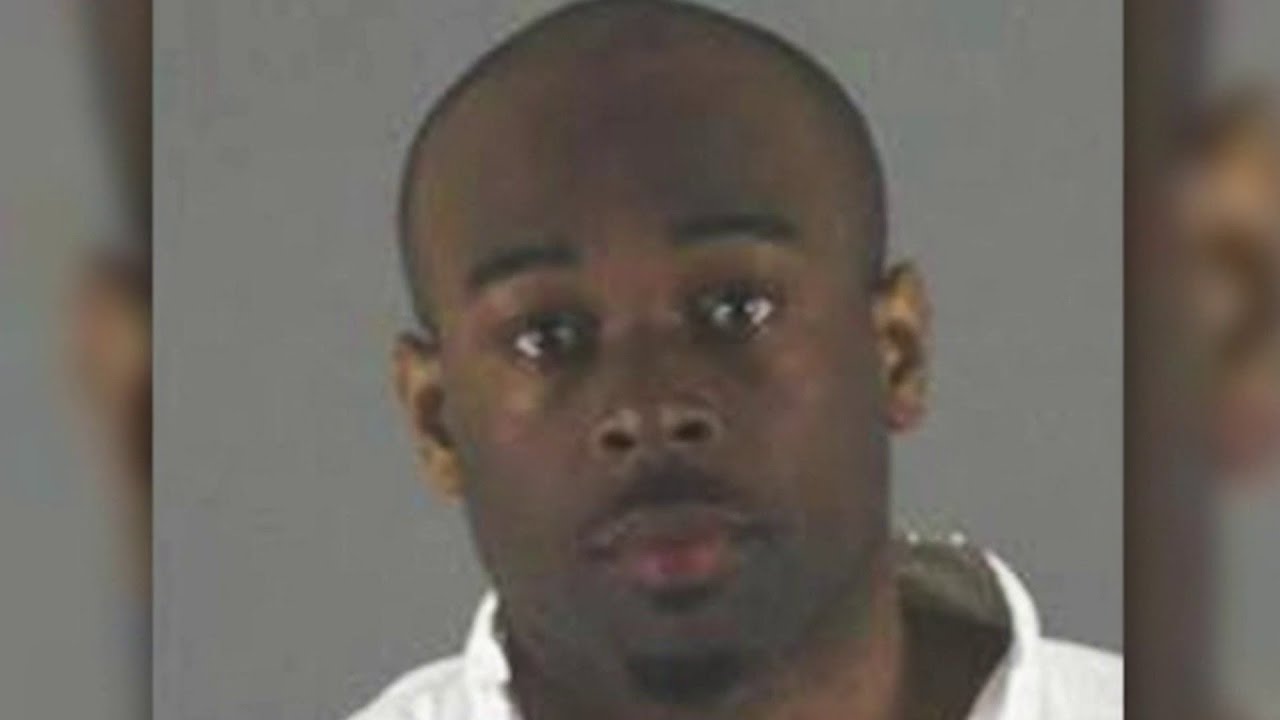 Man charged after boy thrown from balcony at Mall of America