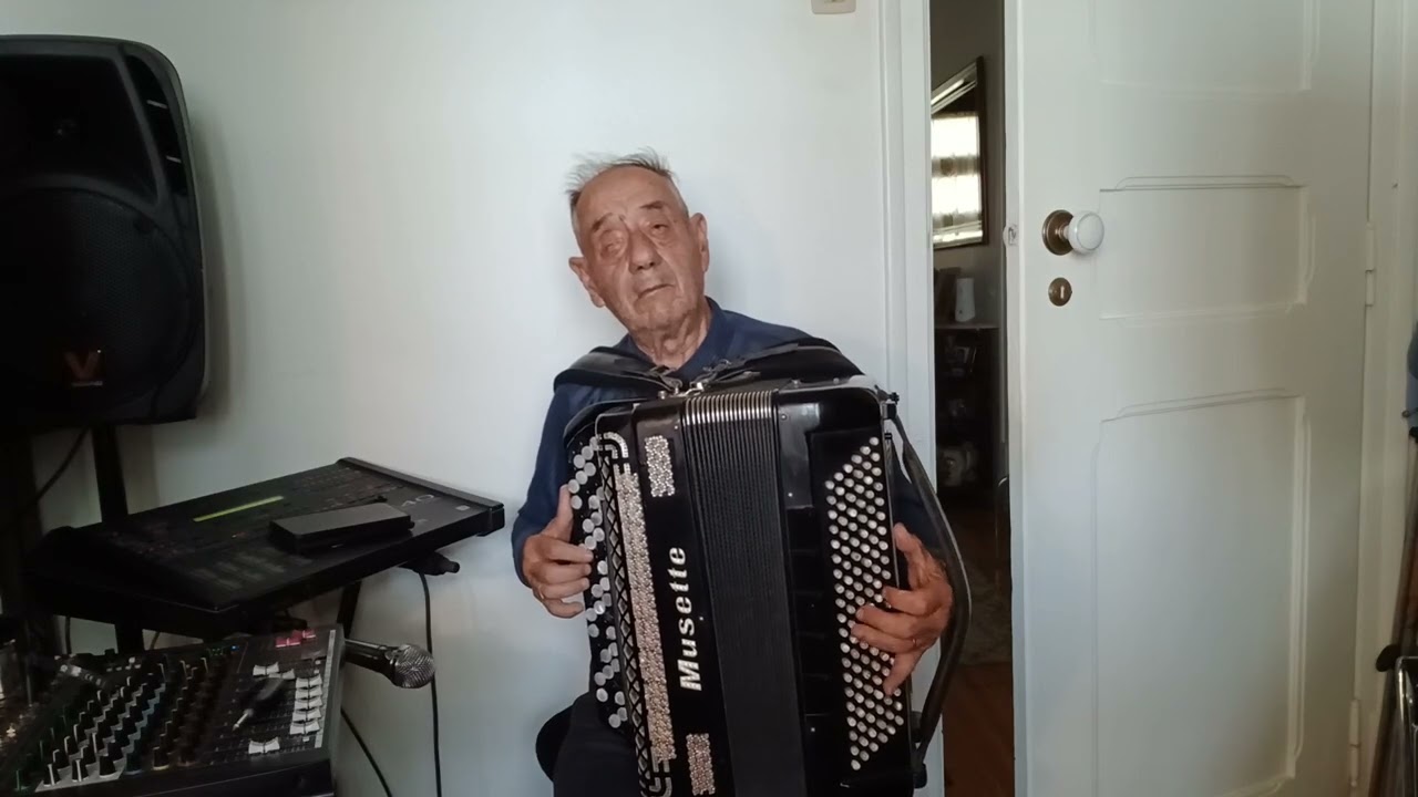 Foi o último arranjo  qual dei o nome (' Comemorar os 80 anos de idade).