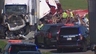 Truck driver charged with manslaughter after deadly crash kills 6 on Texas Interstate
