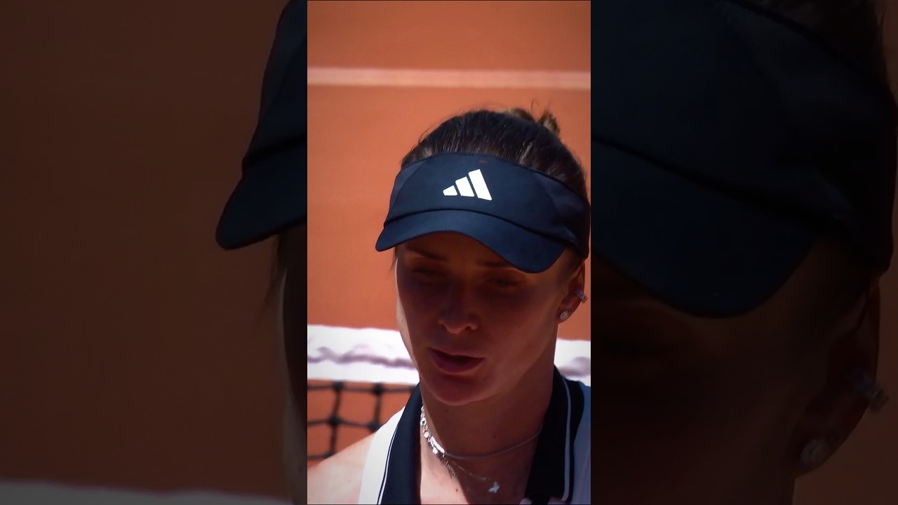 Svitolina couldn’t have placed it any better. 👏🎾 #rolandgarros