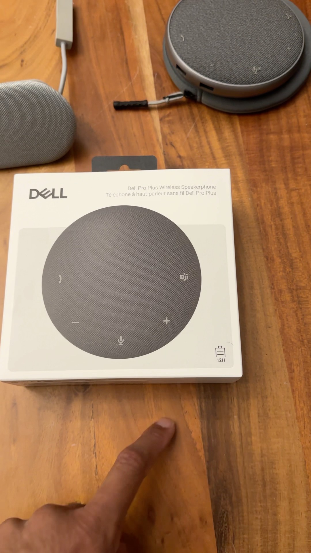 Sneak peek of the Dell Pro Plus wireless speakerphone! (SL525