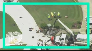 1 person dead, 3 firefighters hurt after sidewalk collapses in Seminole County