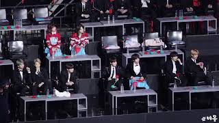 BTS reaction to (G)-IDLE LATATA at GDA 2019