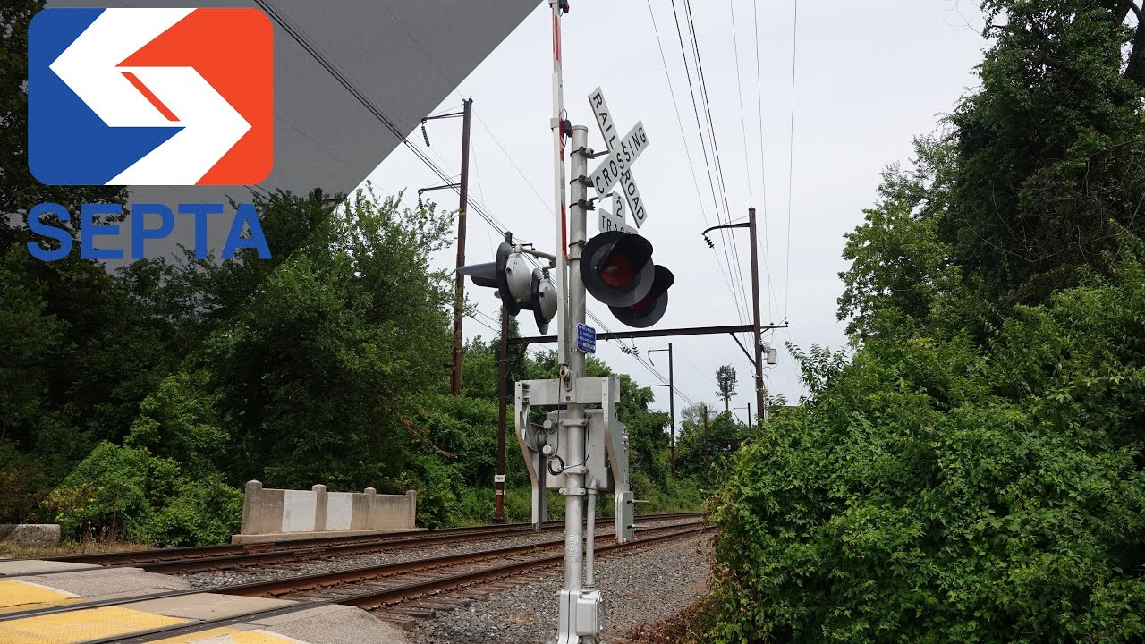 North Lane Railroad Crossing, Conshohocken PA YouTube