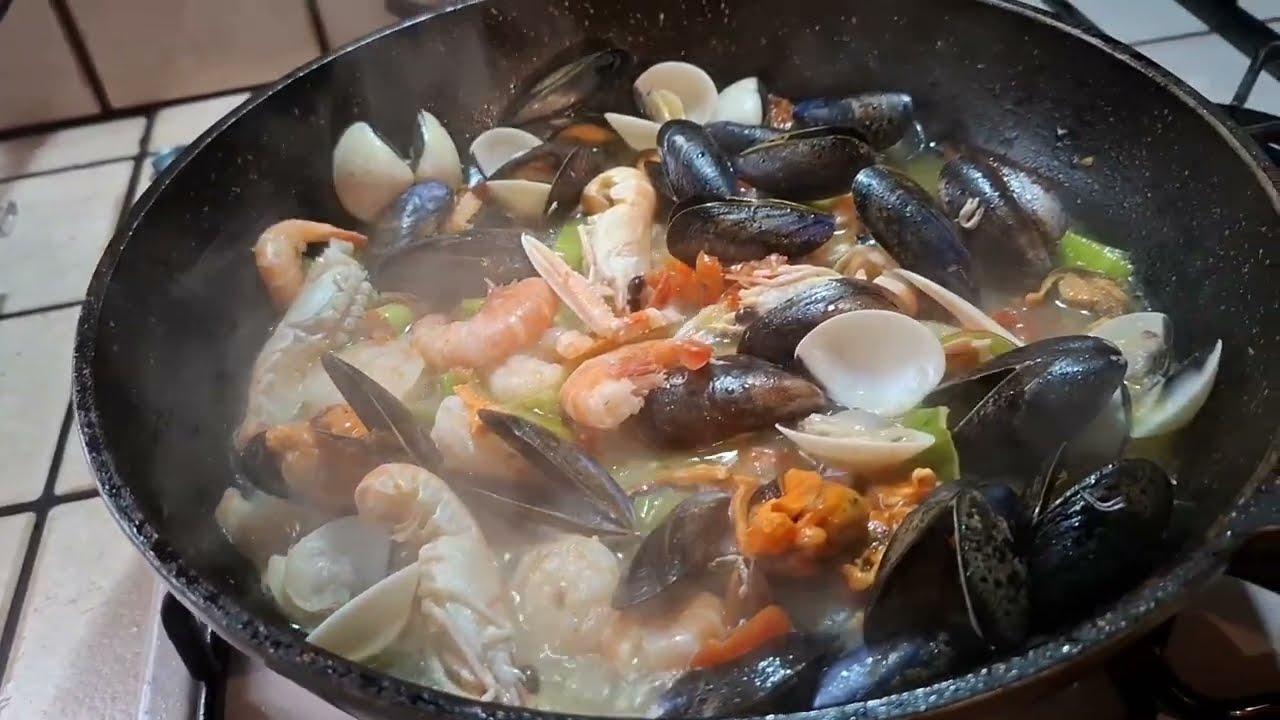 Вот такое 8 марта😁#суперрецепты.Авторская подача.Знаменитая меренга.