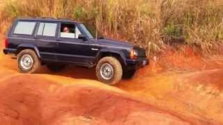 First Trial Stock XJ Cherokee + Front Auto Lokka Locker vid