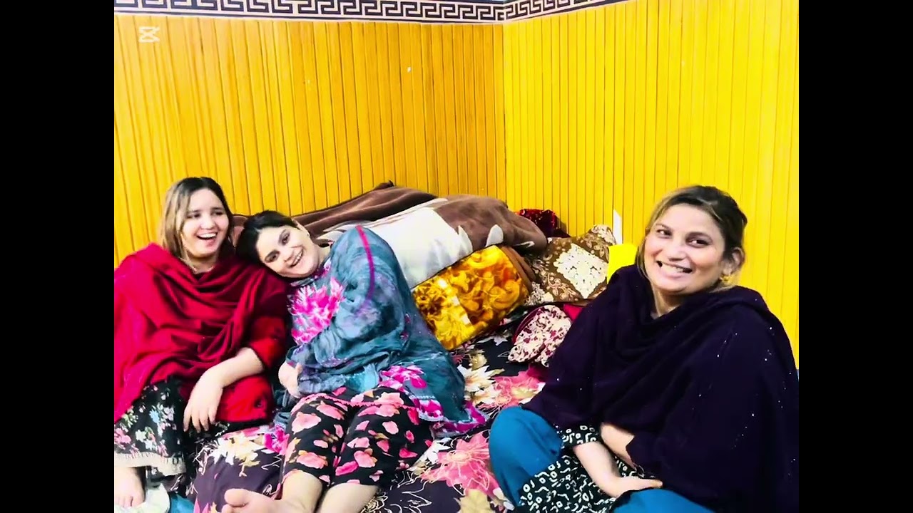 Aj {Nancy ny achar gosht bnaya}bhot mazy ka