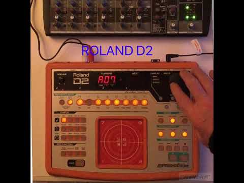 Roland D2 Groovebox