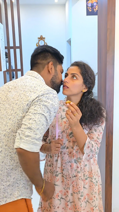 Twin Sister 🙆‍♀️🥴 #shorts #trending #couplegoals #youtubeshorts #couplecomedy #comedy