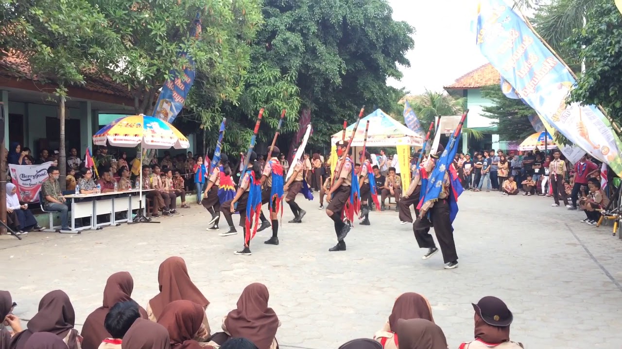 Yell Pangkalan SMP Negeri 245 di Nasadewa 13