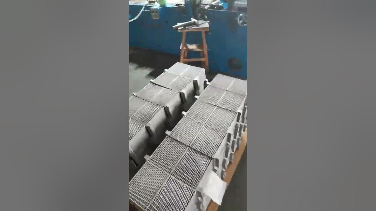 leadacid battery grid casting machine and mold YouTube