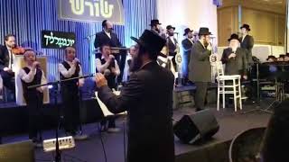 Watch Yingerlich Perform A Ballad Medley Together w/Hershey Weinberger, Shira And Schnitsler