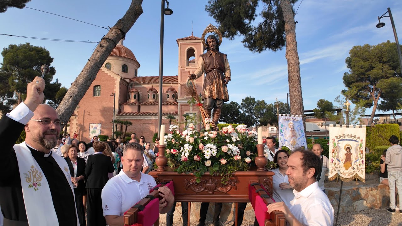 Sigue aumentando la participación en la tradicional procesión de San Isidro Labrador