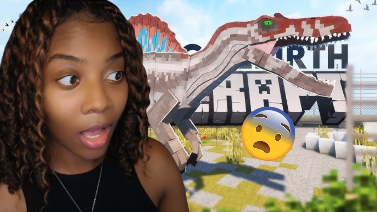 Breunna Plays Scary Dinosaurs Mod on Minecraft 😭😭😭