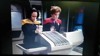 Captain Janeway and crew trying to figure out a 20th century truck