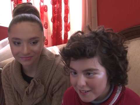 ფოთში \"ფიქრიამ\" დღის ცენტრის ბენეფიციარებს სარვამარტო საჩუქარი გაუკეთა 07.03.17