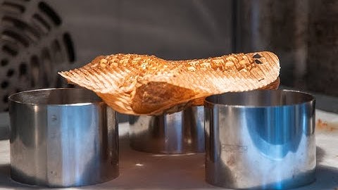 auxetic pattern on pastries